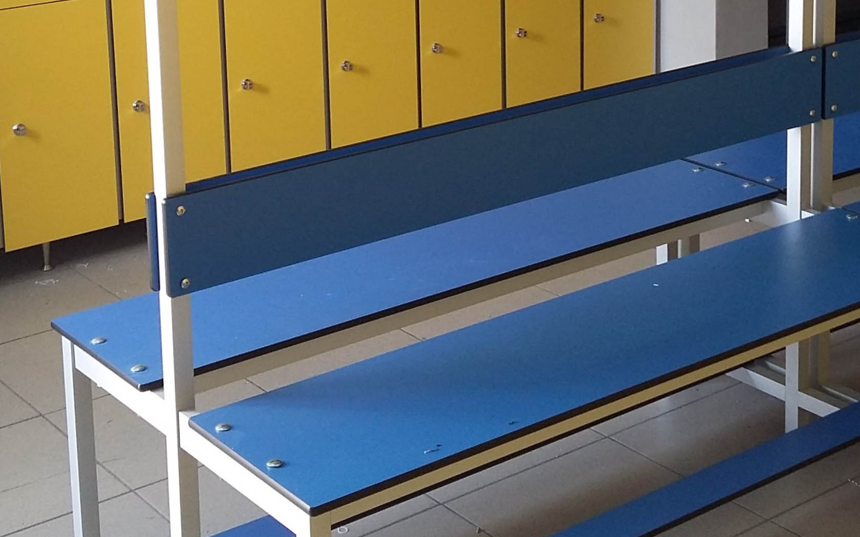 ELCUBE BENCHES 2