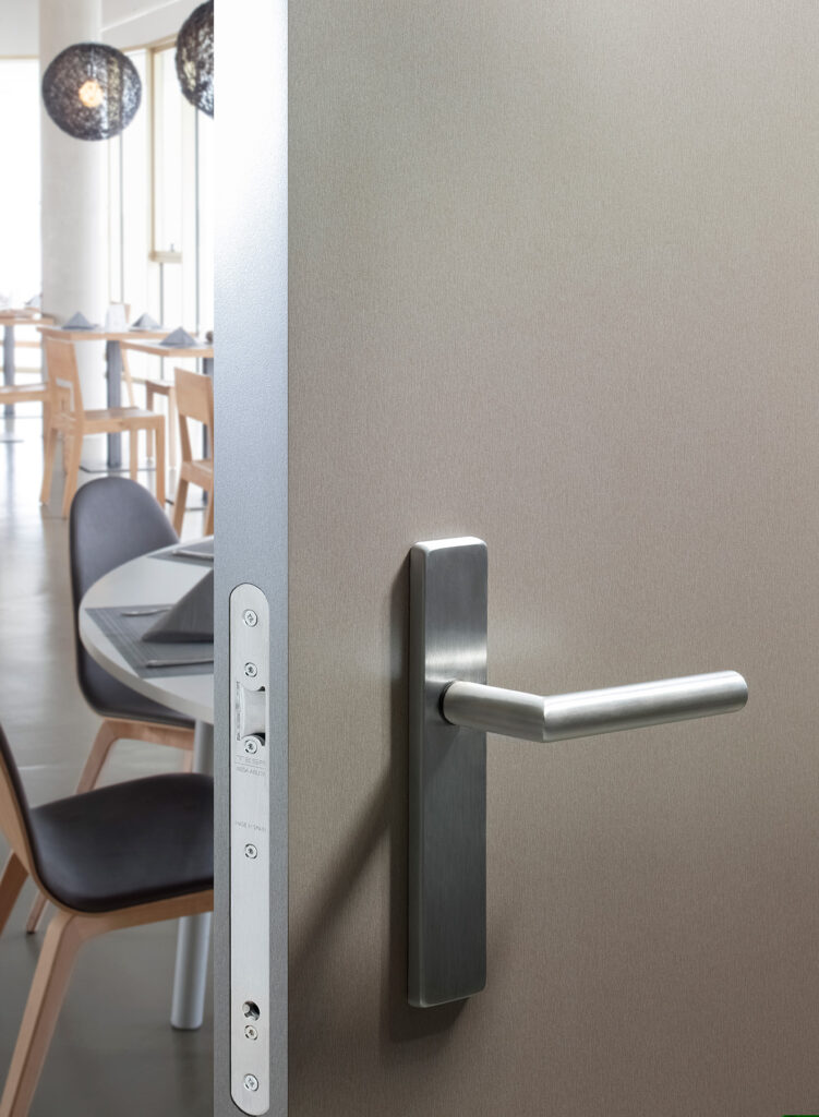 Door Design Ho.Re .Ca Sector Formica H.P.L