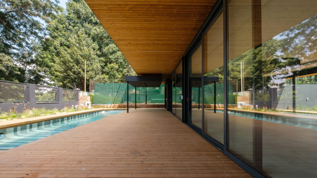 Exterior Decking Lunawood Thermowood Private House in Illovo Urbanstone Architecture
