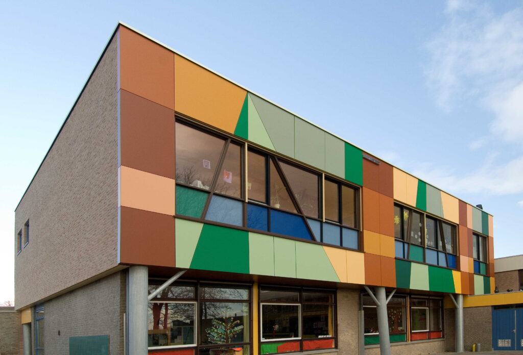 Exterior Education Sector Facade Trespa Meteon Compact Primary School in Oudkarspel Netherlands b