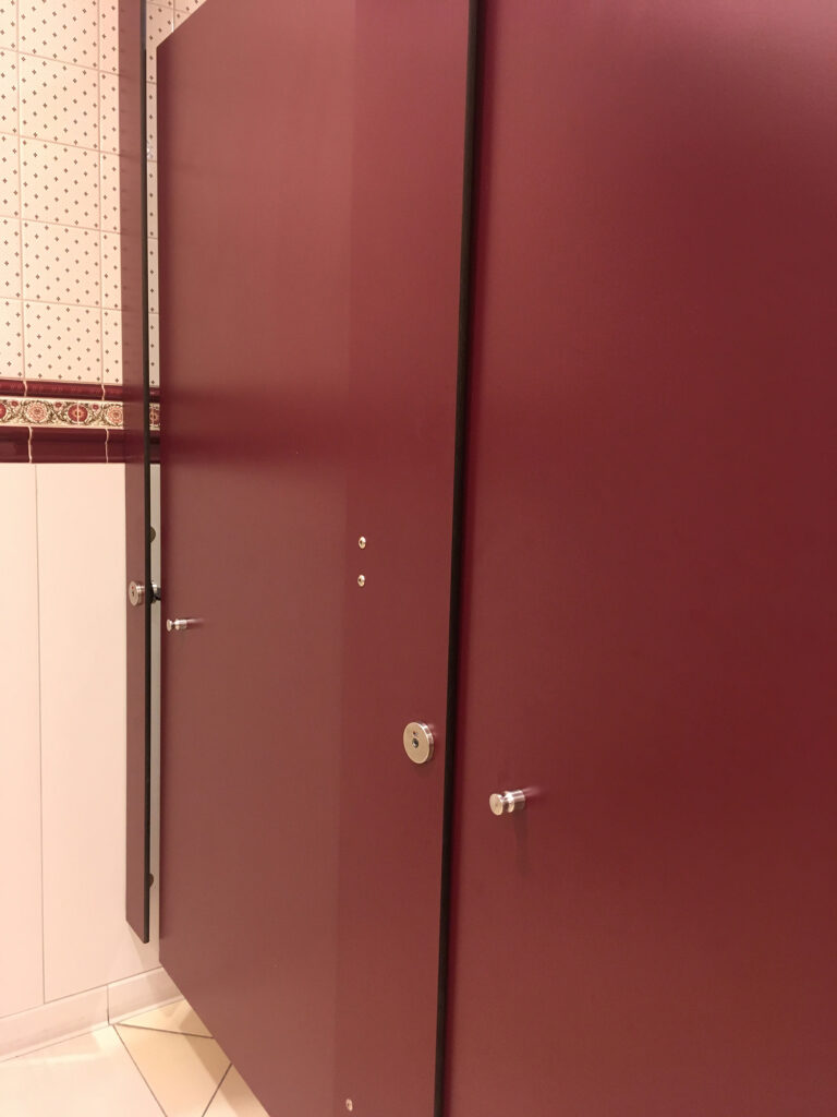 Wet Areas Education DesignWashrooms Cubicle System Compact H.P.L. Univercity IMI