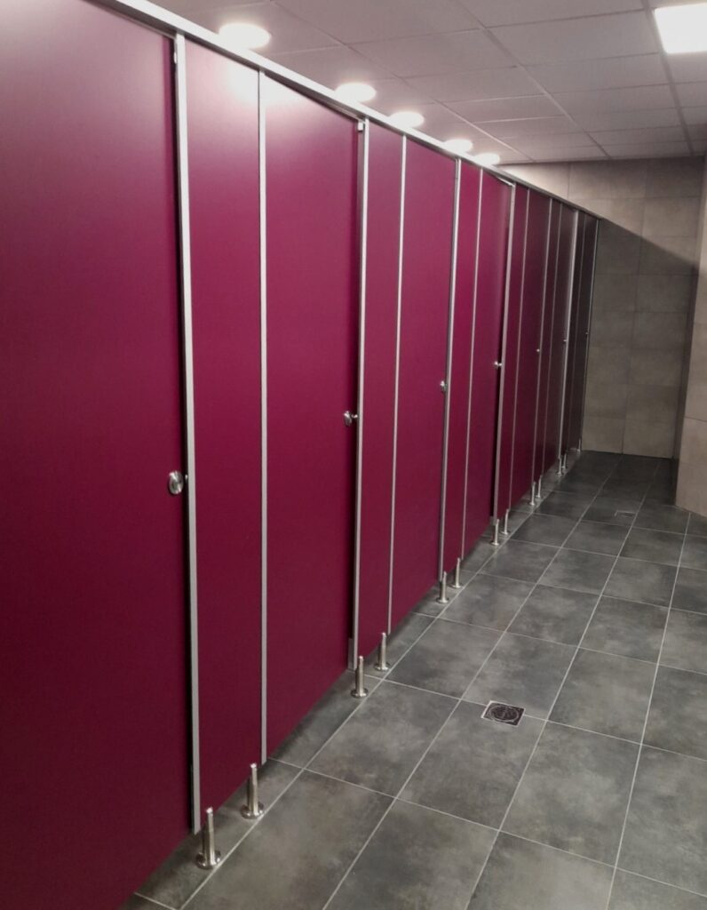 Wet Areas Education SectorCubicle System Formica H.P.L. Eltop Project Univercity Of Peiraias PAPEI e